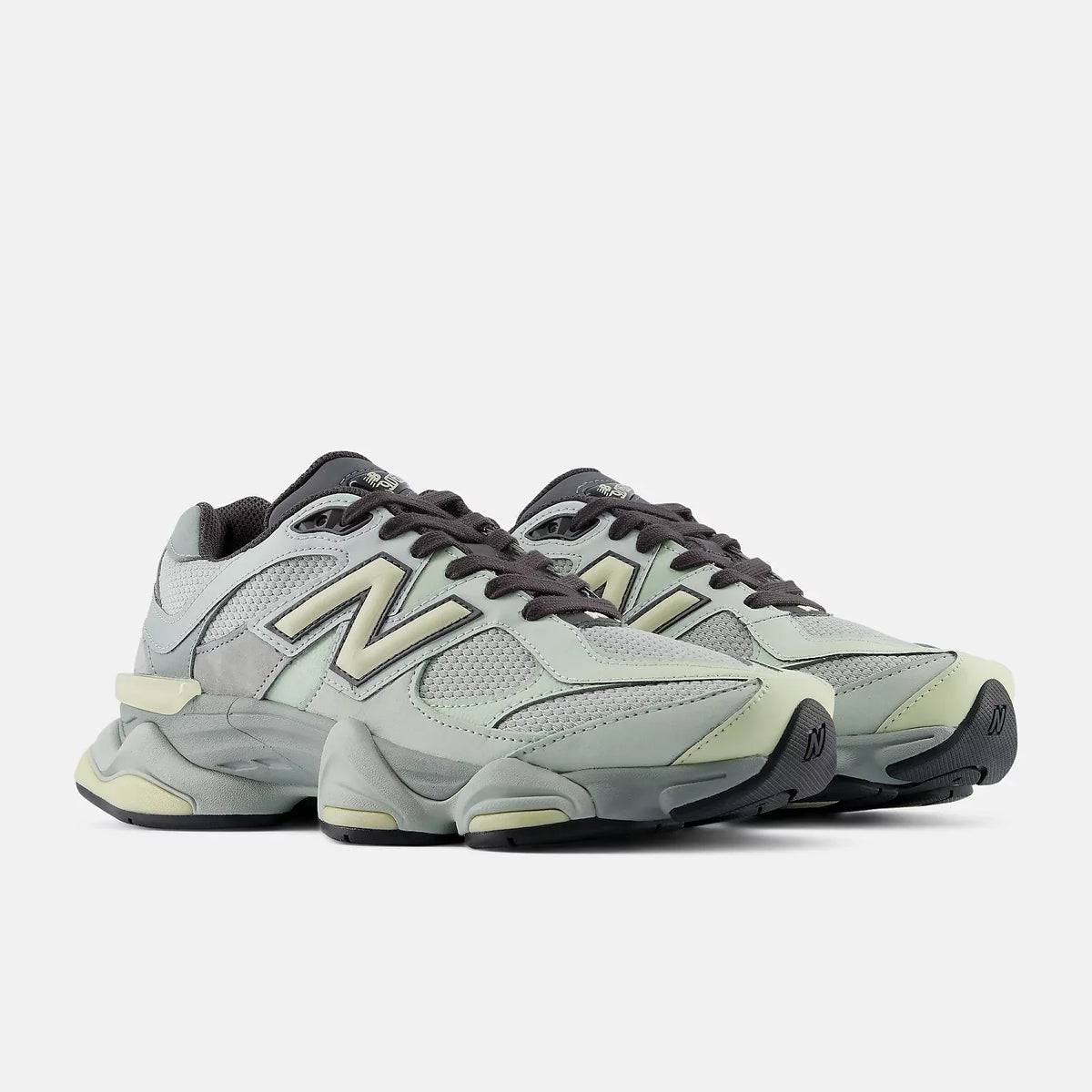 New Balance 9060 Silver Moss/Morel