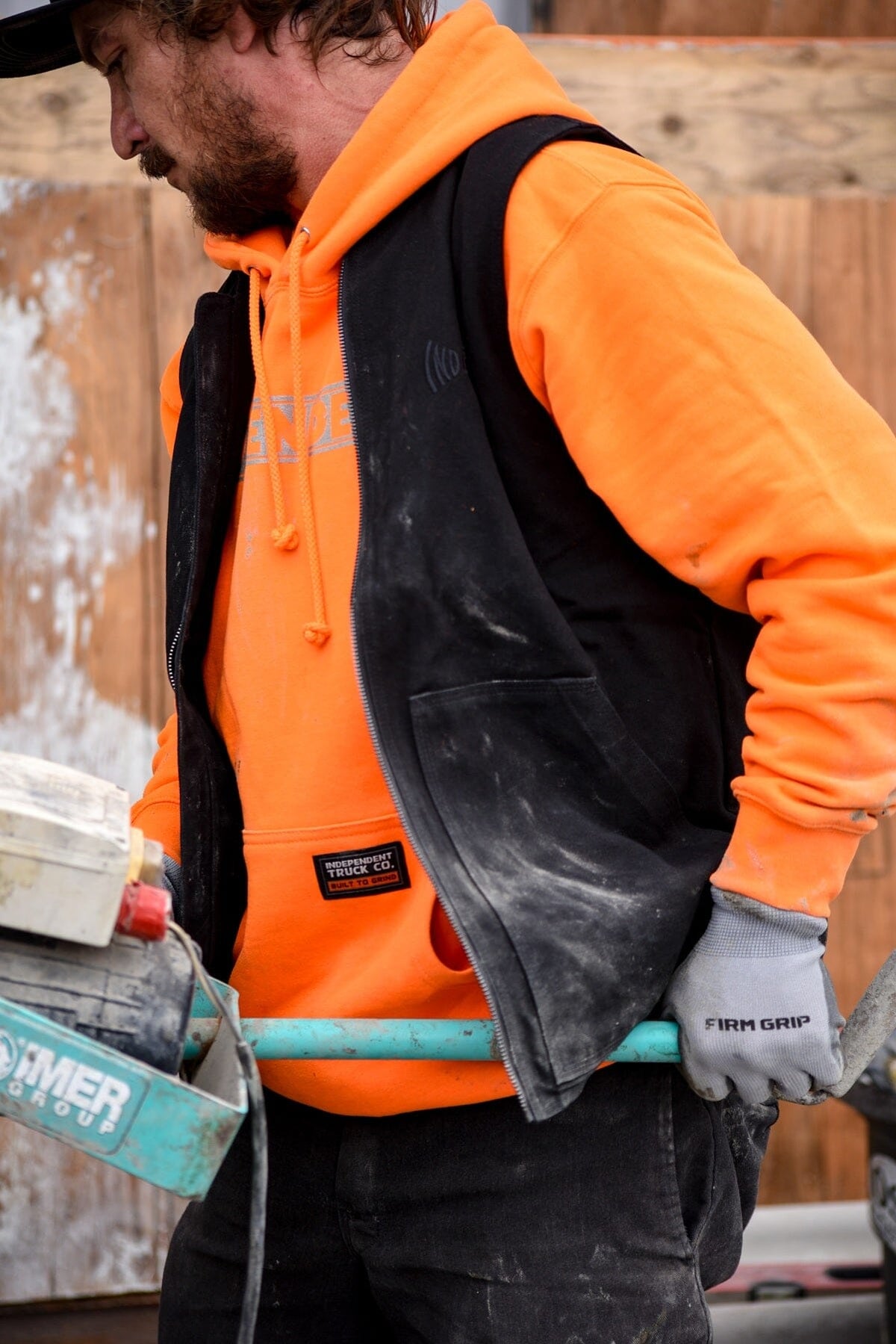 Independent Built to Grind Work Vest Black jackets Independent 