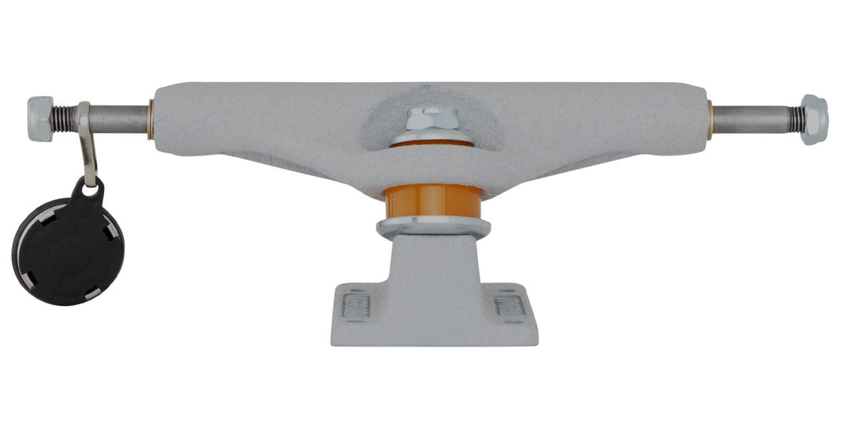 Independent Stage 11 Hockey Silver Croc Trucks trucks Independent 