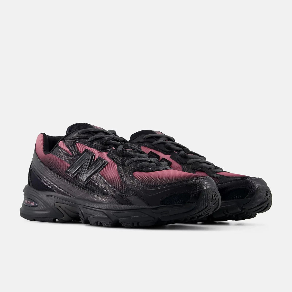 New Balance 740 Dark Night/Pink Eraser footwear New Balance 
