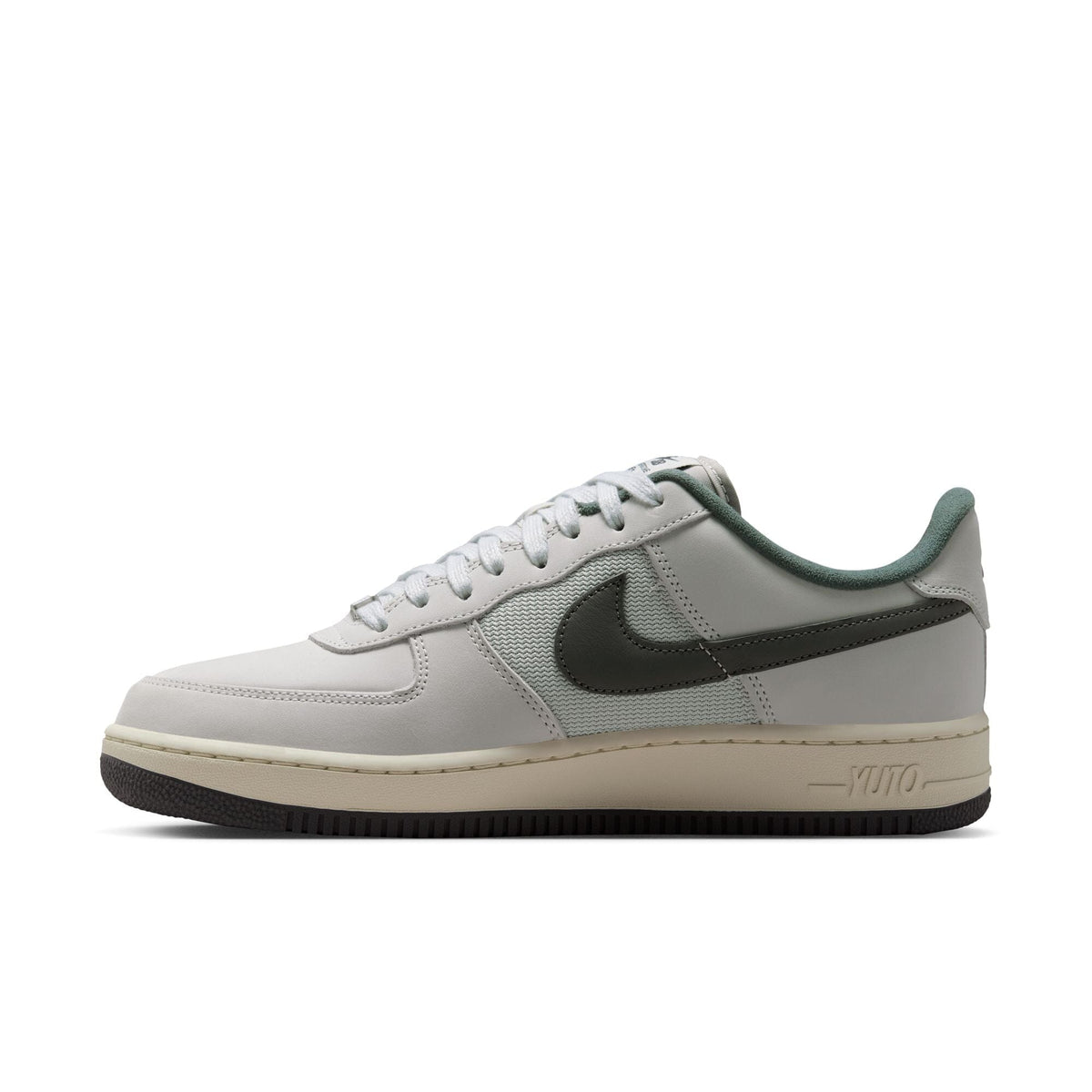 Nike SB Air Force 1 x Yuto White/Iron Grey/Coconut Milk footwear Nike SB 