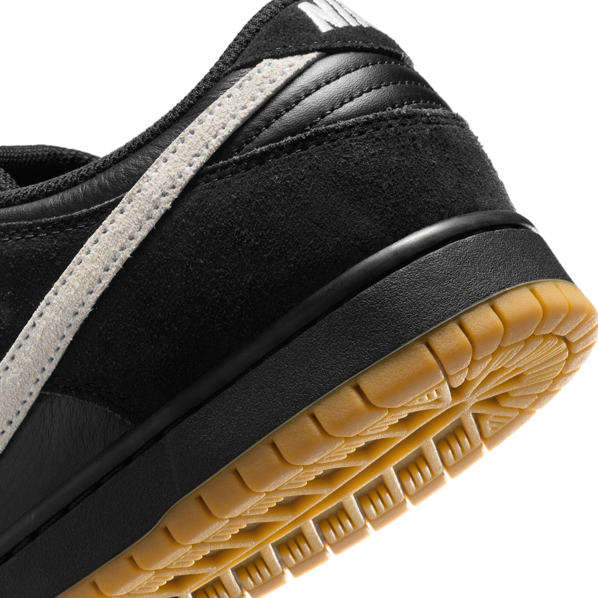 Nike SB Dunk Low Pro Black/White/Gum footwear Nike SB 