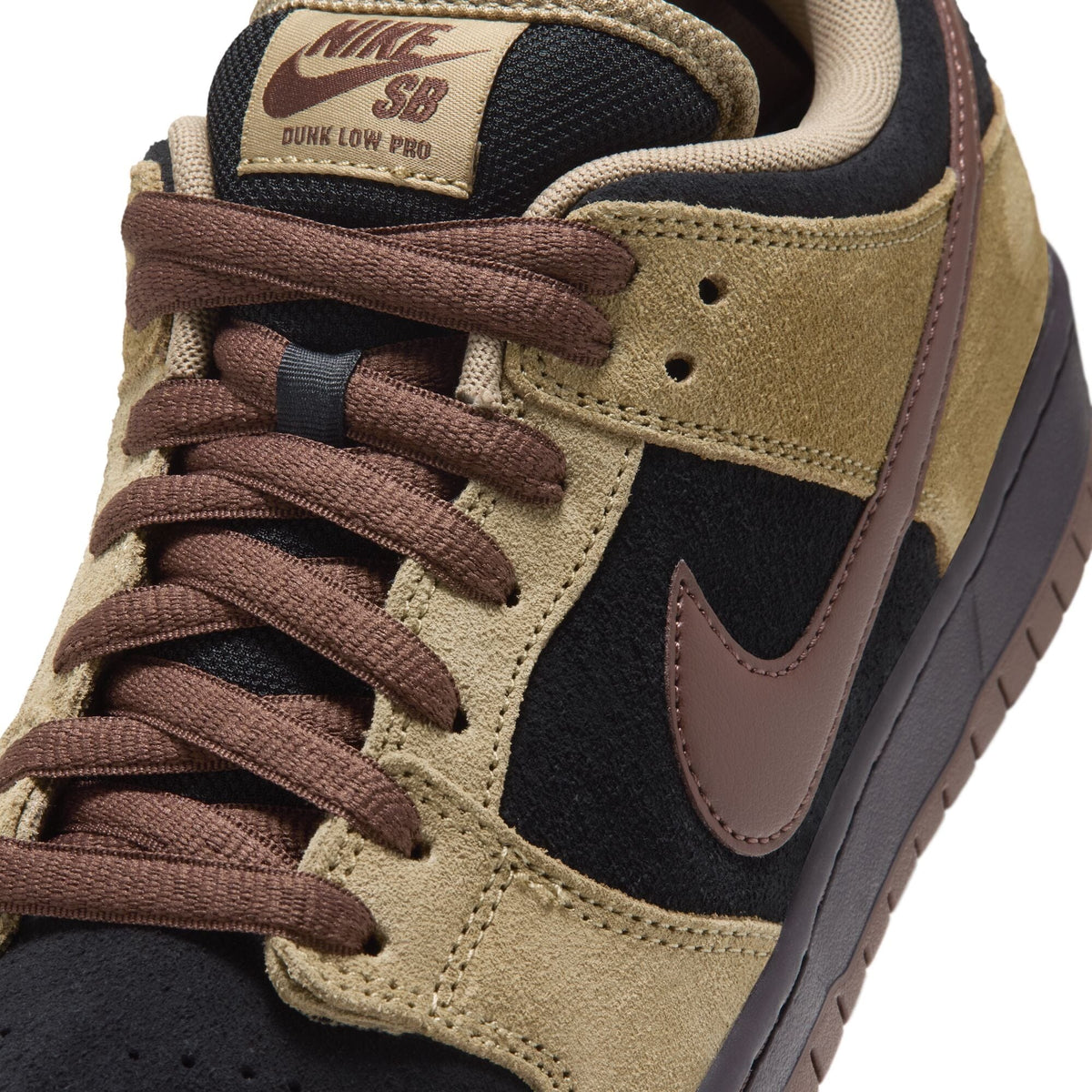 Nike SB Dunk Low Pro Filbert/Light Chocolate/Black/Burgundy/Ash footwear Nike SB 