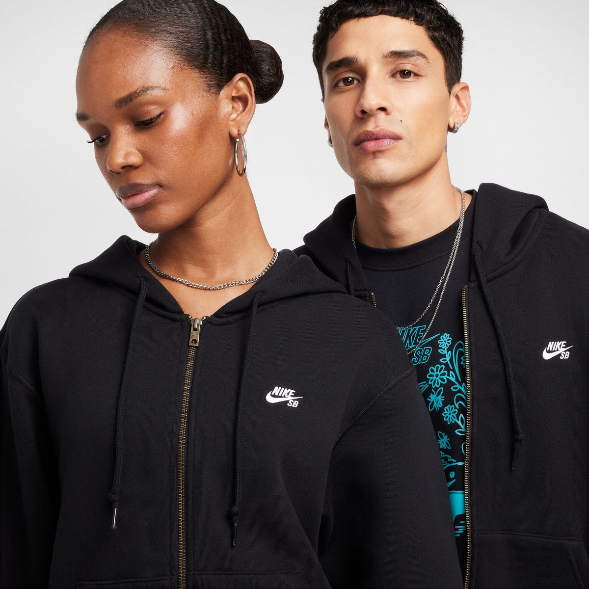 Nike SB Essential Full-Zip Fleece Skate Hoodie Black/White hoodies Nike SB 
