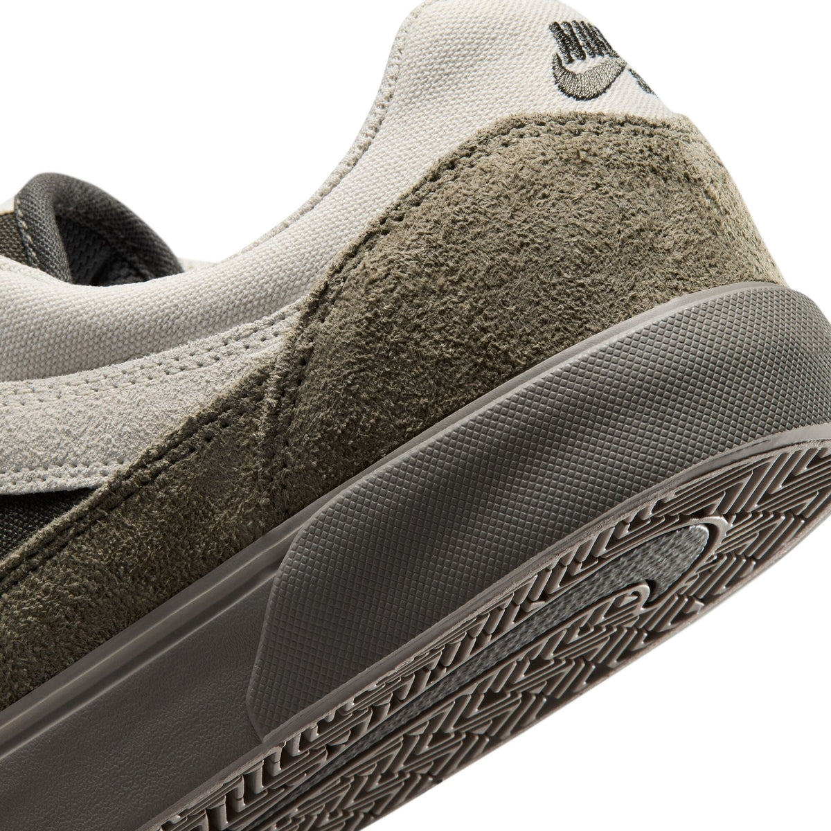 Nike SB Malor Light Bone/Light Army footwear Nike SB 