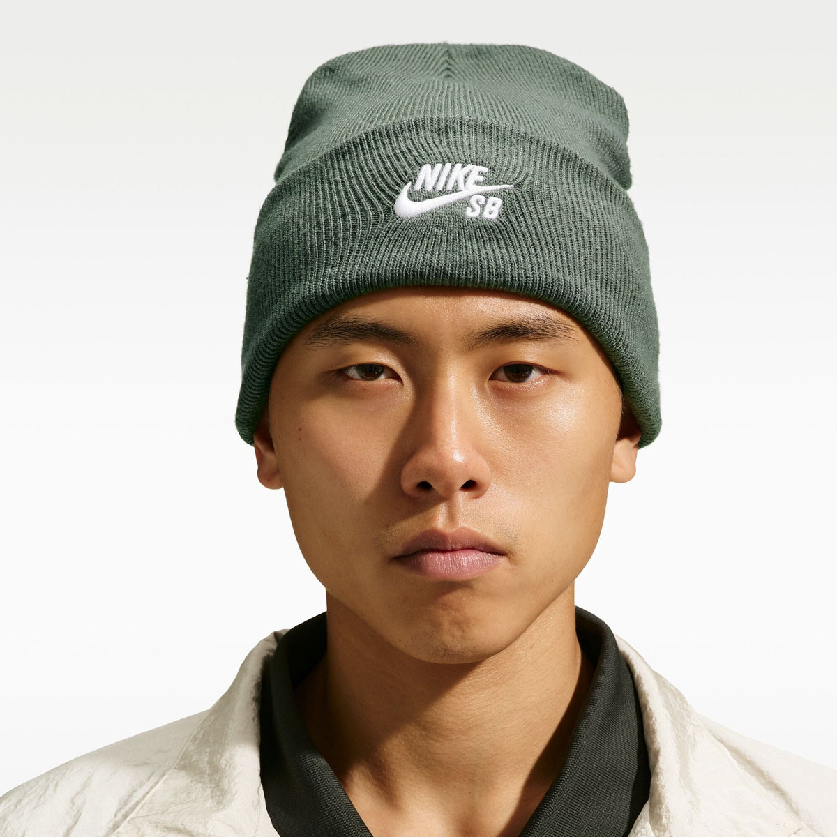 Nike SB Peak Skate Beanie Camo Green/White beanies Nike SB 