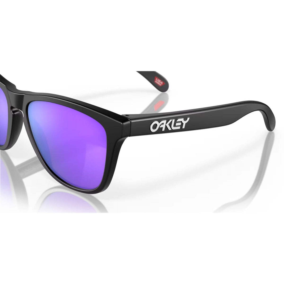 Oakley Frogskins Sunglasses Matte Black w/ Prizm Violet Lens Sunglasses Oakley 