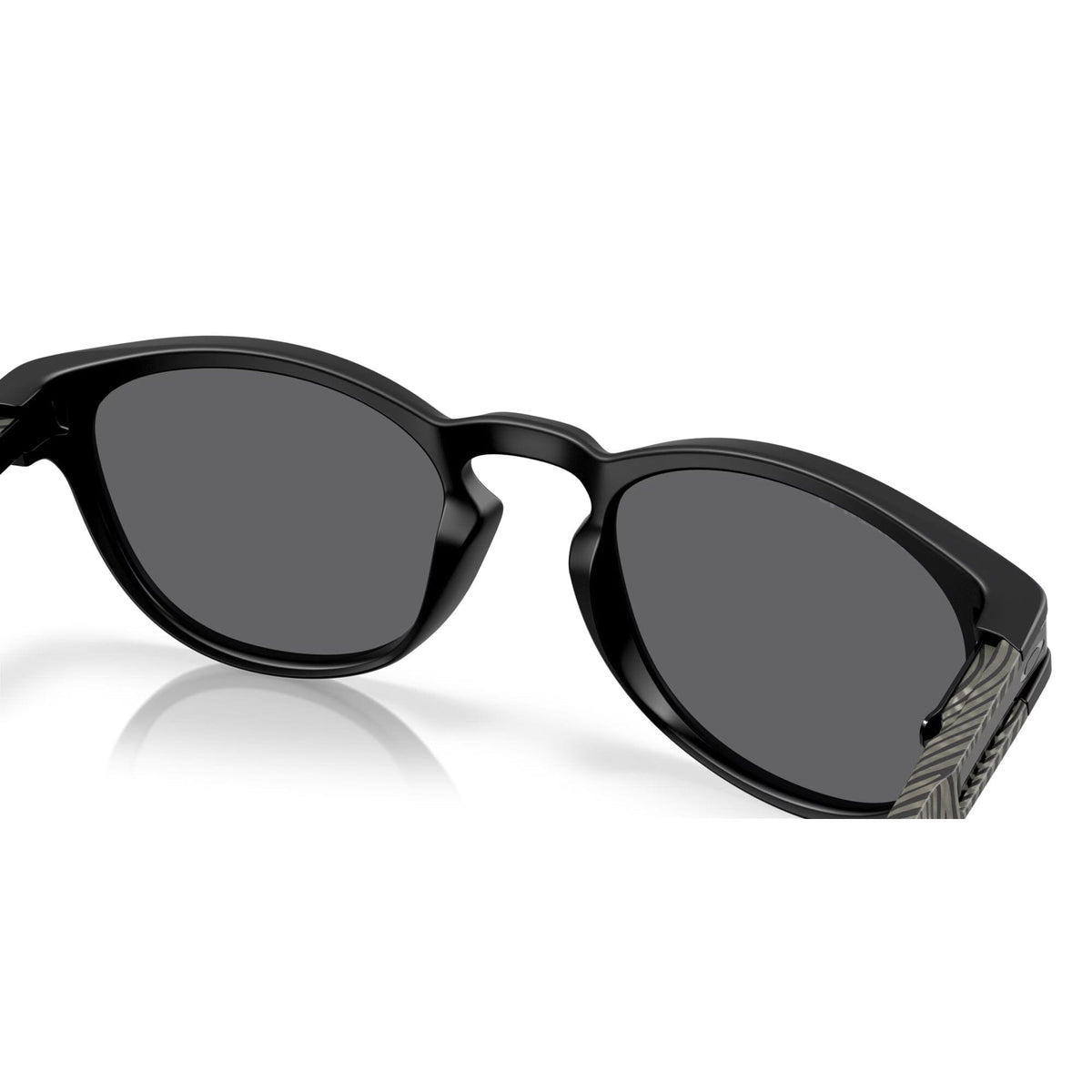 Oakley Latche Sunglasses Matte Black w/ Prizm Black Polarized Lens Sunglasses Oakley 